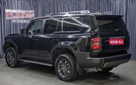 Toyota Land Cruiser Prado, 2024 год, 8 999 000 рублей, 7 фотография