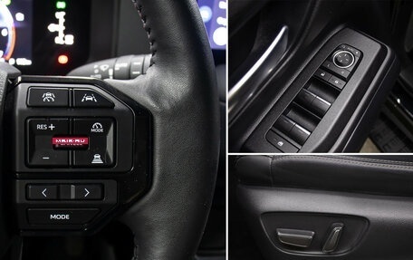 Toyota Land Cruiser Prado, 2024 год, 8 999 000 рублей, 23 фотография