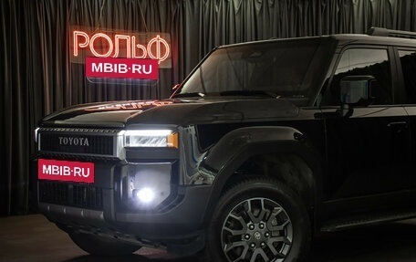 Toyota Land Cruiser Prado, 2024 год, 8 999 000 рублей, 25 фотография