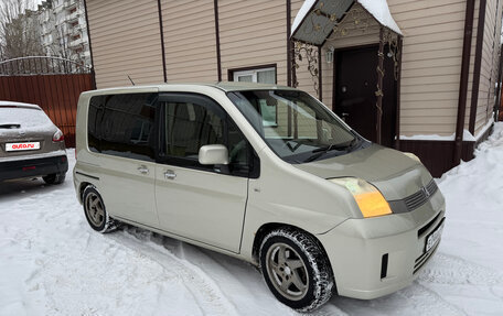 Honda Mobilio I, 2004 год, 400 000 рублей, 3 фотография