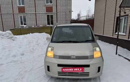Honda Mobilio I, 2004 год, 400 000 рублей, 2 фотография