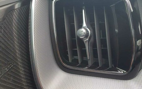 Volvo XC60 II, 2019 год, 4 290 000 рублей, 10 фотография