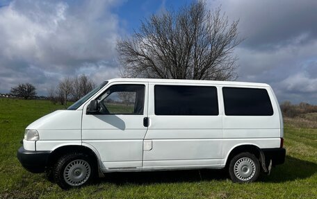 Volkswagen Caravelle T4, 2000 год, 850 000 рублей, 3 фотография