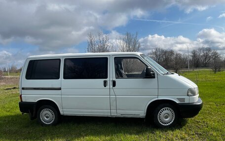Volkswagen Caravelle T4, 2000 год, 850 000 рублей, 4 фотография