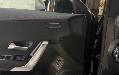 Mercedes-Benz CLA, 2020 год, 3 200 000 рублей, 12 фотография