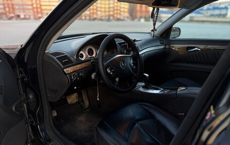 Mercedes-Benz E-Класс, 2006 год, 900 000 рублей, 6 фотография