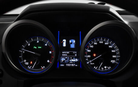 Toyota Land Cruiser Prado 150 рестайлинг 2, 2014 год, 3 490 000 рублей, 18 фотография