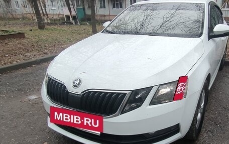 Skoda Octavia, 2019 год, 1 400 000 рублей, 2 фотография