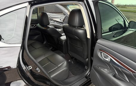 Infiniti Q70 I, 2016 год, 2 550 000 рублей, 18 фотография