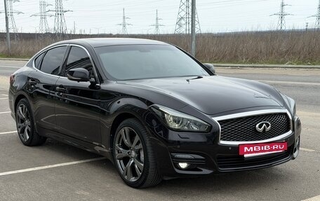 Infiniti Q70 I, 2016 год, 2 550 000 рублей, 3 фотография