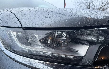 Mitsubishi Outlander III рестайлинг 3, 2016 год, 3 200 000 рублей, 16 фотография