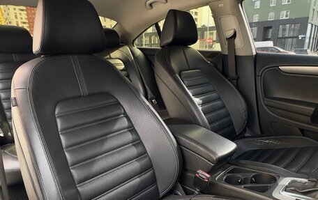 Volkswagen Passat CC I рестайлинг, 2010 год, 1 000 000 рублей, 18 фотография