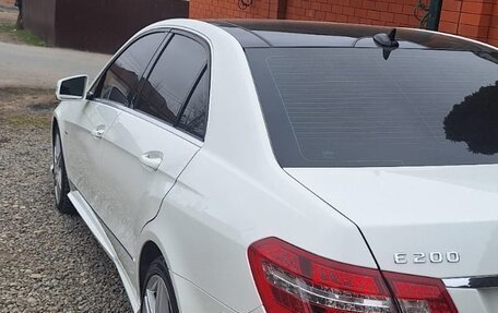 Mercedes-Benz E-Класс, 2011 год, 1 280 000 рублей, 4 фотография