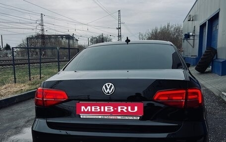 Volkswagen Jetta VI, 2018 год, 1 650 000 рублей, 4 фотография