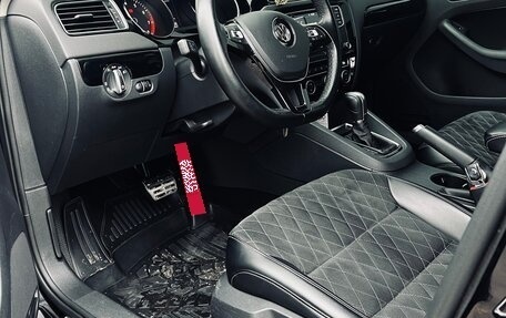 Volkswagen Jetta VI, 2018 год, 1 650 000 рублей, 6 фотография