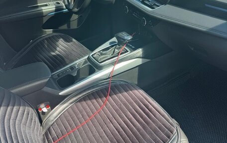 Chevrolet Monza, 2024 год, 1 620 000 рублей, 2 фотография