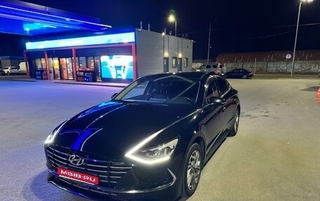 Hyundai Sonata VIII, 2021 год, 2 050 000 рублей, 1 фотография