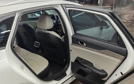 KIA K5, 2020 год, 2 600 000 рублей, 14 фотография