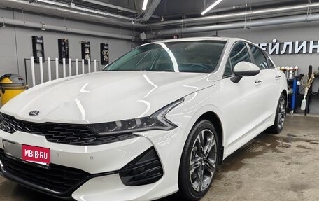 KIA K5, 2020 год, 2 600 000 рублей, 26 фотография