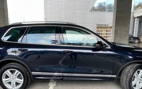 Volkswagen Touareg III, 2017 год, 3 350 000 рублей, 2 фотография