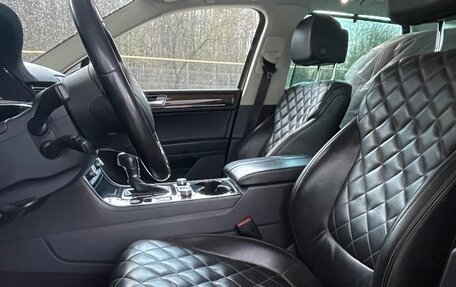 Volkswagen Touareg III, 2017 год, 3 350 000 рублей, 3 фотография