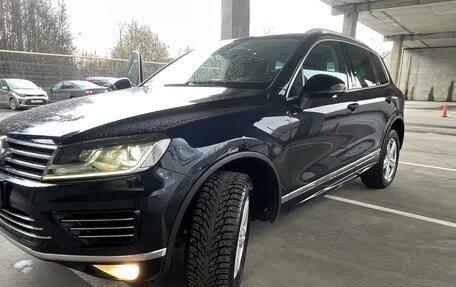 Volkswagen Touareg III, 2017 год, 3 350 000 рублей, 13 фотография