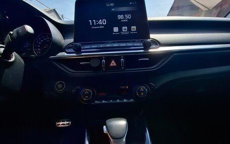 KIA Cerato IV, 2021 год, 2 300 000 рублей, 9 фотография