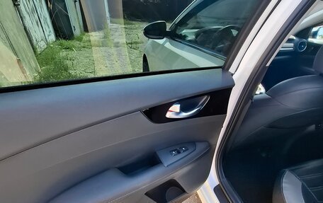 KIA Cerato IV, 2021 год, 2 300 000 рублей, 14 фотография