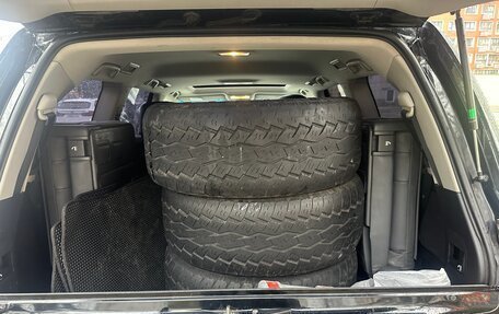 Toyota Land Cruiser 200, 2010 год, 2 520 000 рублей, 9 фотография