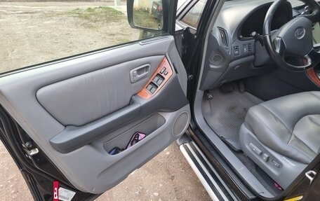 Lexus RX IV рестайлинг, 1998 год, 760 000 рублей, 12 фотография