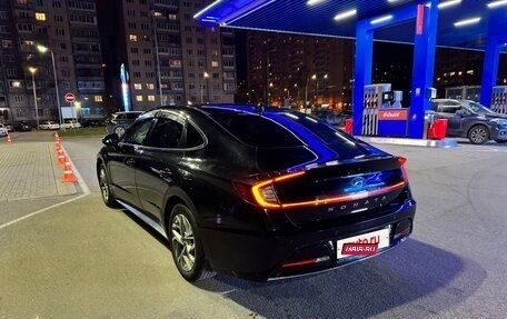 Hyundai Sonata VIII, 2021 год, 2 050 000 рублей, 2 фотография