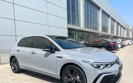 Volkswagen Golf VIII, 2022 год, 1 805 778 рублей, 3 фотография