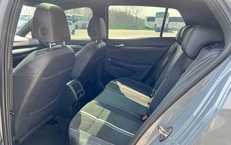 Volkswagen Golf VIII, 2022 год, 1 805 778 рублей, 12 фотография