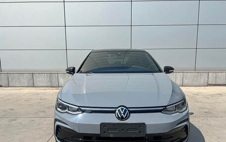 Volkswagen Golf VIII, 2022 год, 1 805 778 рублей, 2 фотография