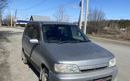 Nissan Cube II, 2000 год, 190 000 рублей, 2 фотография