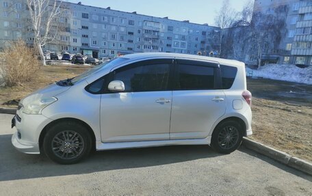 Toyota Ractis I, 2009 год, 725 000 рублей, 8 фотография