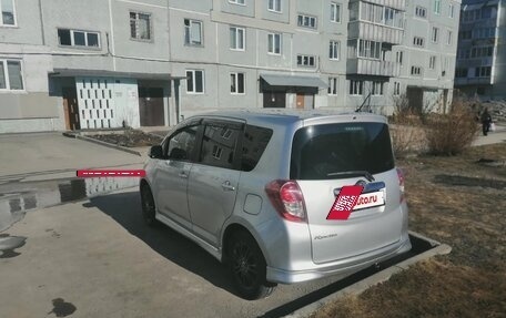 Toyota Ractis I, 2009 год, 725 000 рублей, 3 фотография