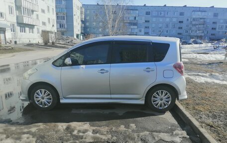 Toyota Ractis I, 2009 год, 725 000 рублей, 9 фотография