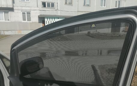 Toyota Ractis I, 2009 год, 725 000 рублей, 18 фотография