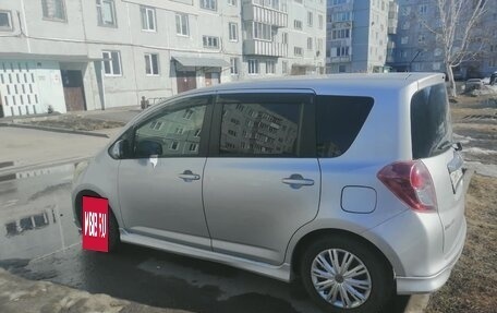 Toyota Ractis I, 2009 год, 725 000 рублей, 10 фотография