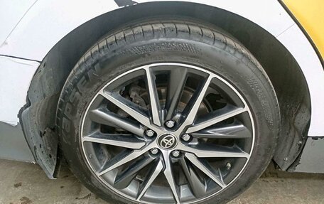 Toyota Camry, 2021 год, 2 000 700 рублей, 3 фотография