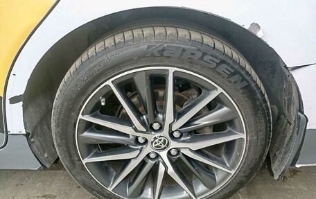 Toyota Camry, 2021 год, 2 000 700 рублей, 4 фотография