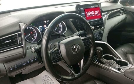 Toyota Camry, 2021 год, 2 000 700 рублей, 1 фотография