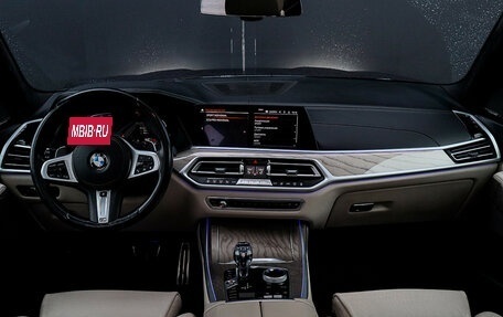 BMW X7, 2020 год, 7 500 000 рублей, 16 фотография