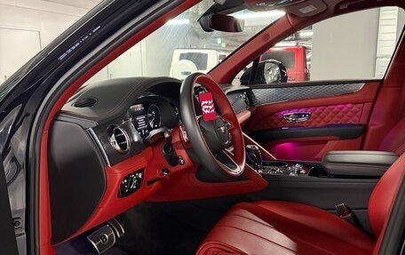 Bentley Bentayga I, 2020 год, 22 500 000 рублей, 9 фотография