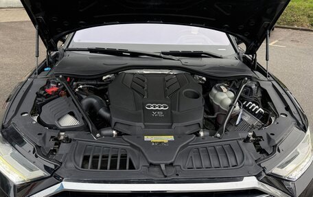 Audi A8, 2018 год, 4 800 000 рублей, 8 фотография