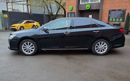 Toyota Camry, 2014 год, 1 900 000 рублей, 6 фотография