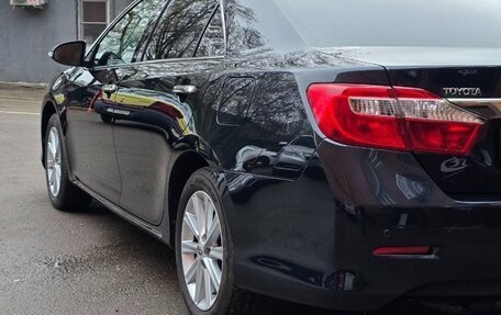 Toyota Camry, 2014 год, 1 900 000 рублей, 4 фотография