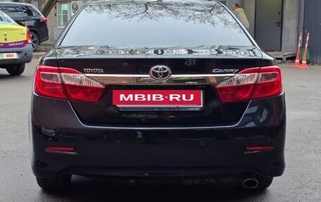 Toyota Camry, 2014 год, 1 900 000 рублей, 5 фотография