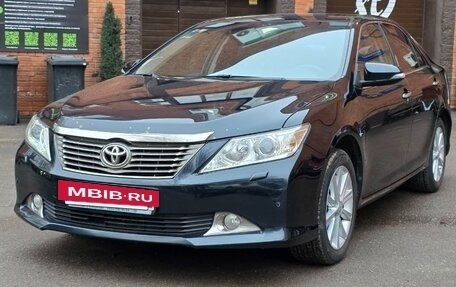 Toyota Camry, 2014 год, 1 900 000 рублей, 7 фотография